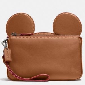 NWT Coach Mickey Wristlet
